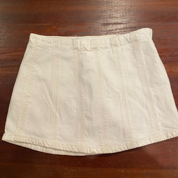 Zara Dresses & Skirts - Denim Mini Skirt